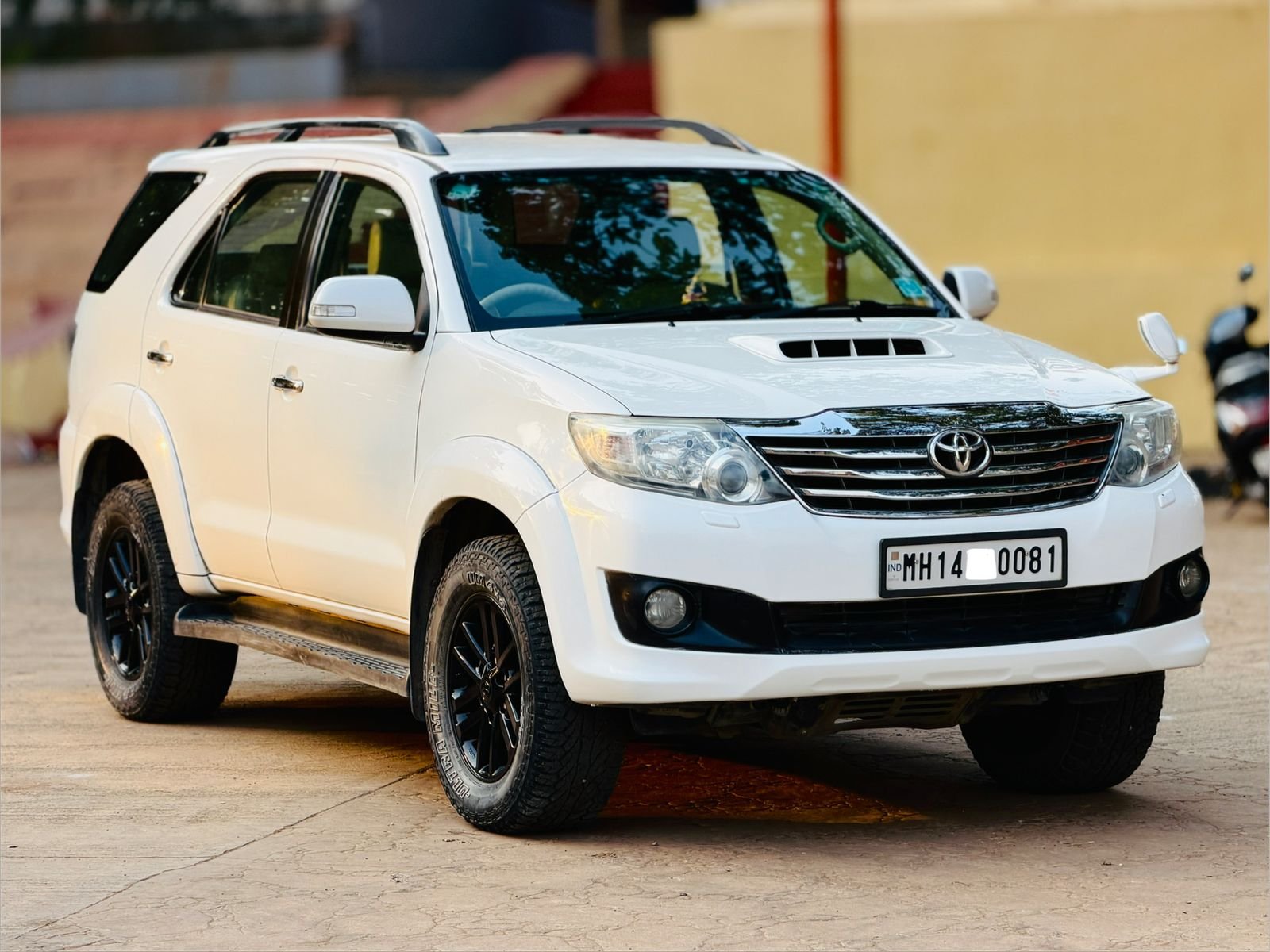 Fortuner Auto
